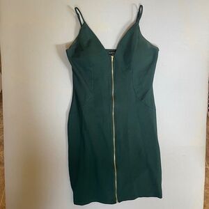 Hunte Monda Short Dress Large Front Zipper emerald Color Casual Chic